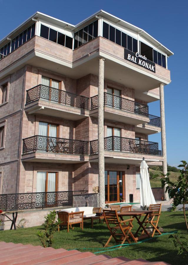 Cunda Bal Konak Ayvalı Buitenkant foto